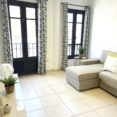Mahostly Comillas Pb Arrecife (Lanzarote)