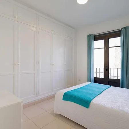 Mahostly Comillas Pb * Арресифе